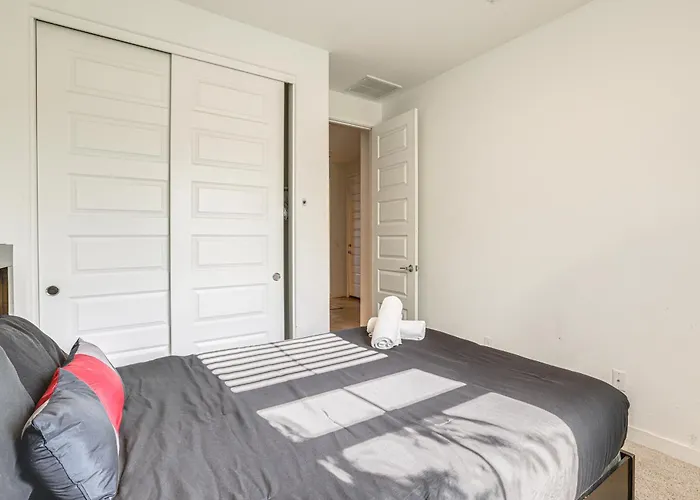 Wfh-friendly W/ Easy Freeway Access * Phoenix