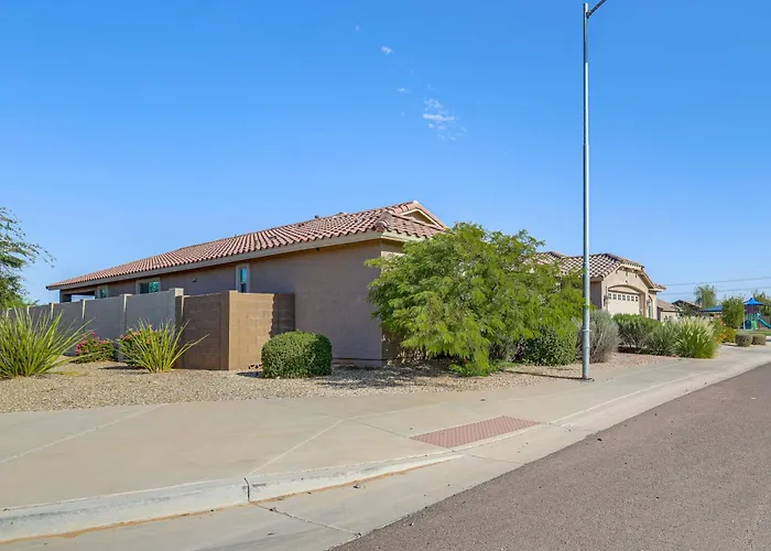 Holiday home Wfh-friendly W/ Easy Freeway Access